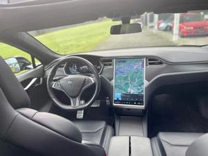 Tesla Model S Bild 14