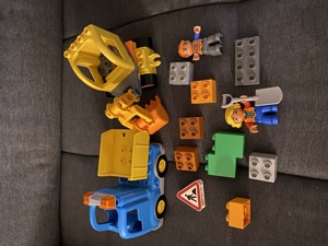 Lego Duplo Bagger und Lastwagen 10812 Bild 3