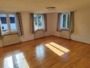 3 Zimmer Wohnung mit Garten zu vermieten