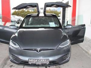 Tesla Model X Bild 4