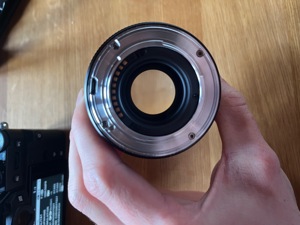 Fujifilm xt30 mit Viltrox 23mm 1.4 und camera cage  Bild 4