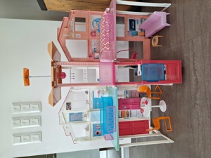 Barbiehaus zusammenklappbar Bild 2