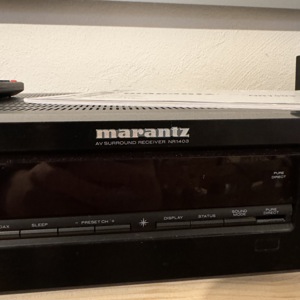 Marantz NR1403 Surround Slim-A V-Receiver (schwarz)