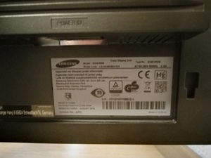 24'' Samsung Bildschirm samt Maus und Tastatur zu verkaufen!! Bild 2