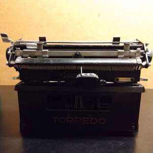 Torpedo Schreibmaschine aus den 1920er Jahren - Liebhaberstück Bild 4