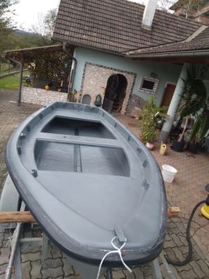 Ruderboot mit Elektromotor  Bild 3
