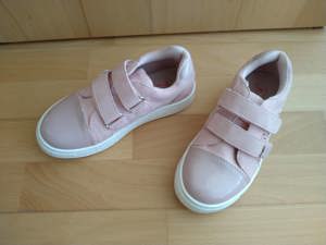 Schuhe Gr. 29 neu Bild 2