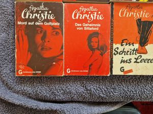 Agatha Christie 18 Taschenbücher  Bild 4