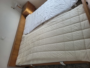 Doppelbett Bett Holzbett 180 cm mit 2 Nachtkästchen, Matratzen und Lattenrost Bild 3