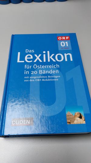 20-teilige Lexikonsammlung