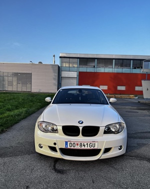 BMW e87 118d Bild 3