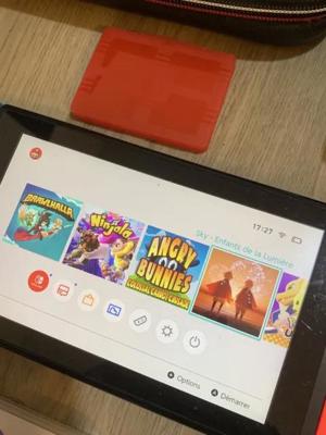 Nintendo Switch + 11 Spiele + Tasche + Pikachu-Controller Bild 5