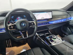 BMW i7 Xdrive 60 M-Sportpaket Bild 10
