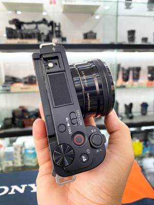 Sony ZV-E10L Kamera (B) 16-50 mm 3,5-5,6 OSS  Bild 1