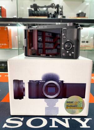 Sony ZV-E10L Kamera (B) 16-50 mm 3,5-5,6 OSS  Bild 3