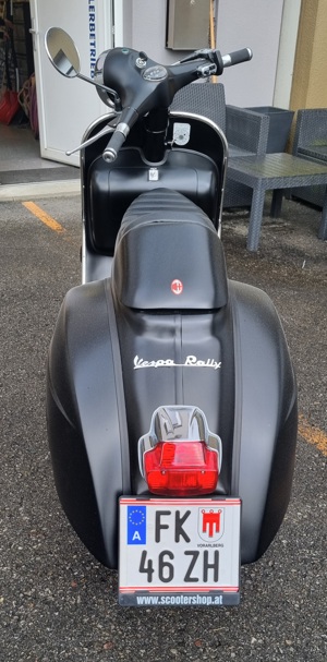 Vespa Rally 175ccm Bild 3
