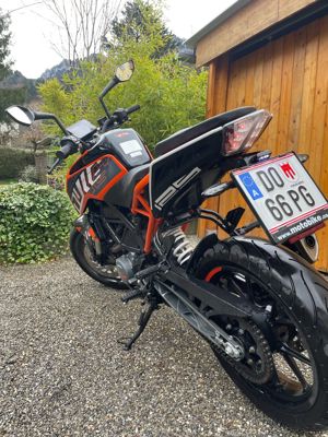 Verkaufe KTM Duke 125 2019 mit 9304 km Bild 2