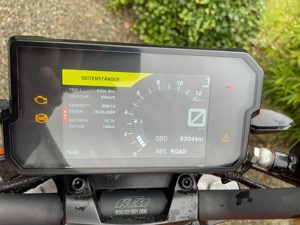Verkaufe KTM Duke 125 2019 mit 9304 km Bild 4
