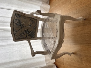 Schöner alter Sessel Holz, Stoff und Wiener Geflecht mit passendem Hocker Bild 2