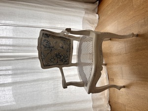 Schöner alter Sessel Holz, Stoff und Wiener Geflecht mit passendem Hocker Bild 3