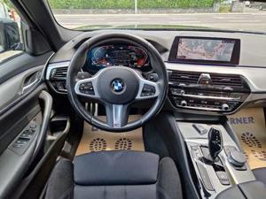 BMW 520 Bild 18