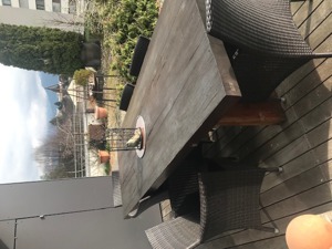 Gartentisch aus Teak Holz mit 8 Stühlen