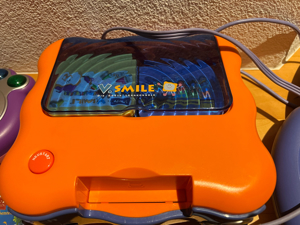 V.Smile Paket mit Konsole, Pocket und Malboard Bild 2