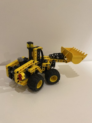 Lego technic radlader 8453 Bild 4