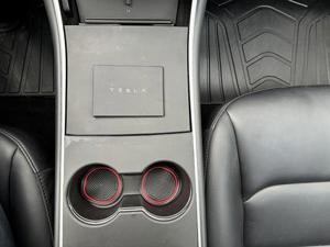 Tesla Model 3 Bild 14