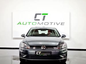VW Golf Trendline 1.0 TSI Bild 2