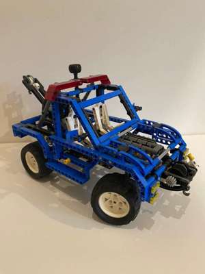 LEGO TECHNIC allrad Geländewagen 8435 Bild 2