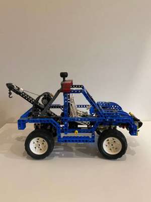 LEGO TECHNIC allrad Geländewagen 8435 Bild 3