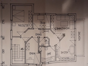 Schöne, sonnige 5 - Zimmer Wohnung in ruhiger Lage