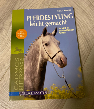Pferde Buch