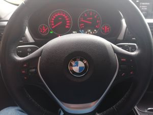BMW -318 - Touring Bild 3