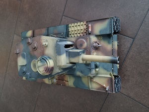 Ferngesteuerter Russischer Kampfpanzer KV-1 - Premium-Ausführung - in hochwertiger Holzbox; Bild 10
