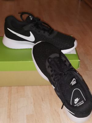 Nike Damen Sportswear Sneakers NEU Gr. 37,5 schwarz 812655-011 Bild 4