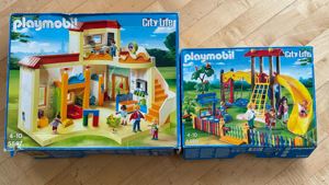 Playmobil Kindergarten 5567 mit Anbau 5570 und Spielplatz 5568 Bild 4