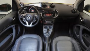 Smart ForTwo EQ Cabriolet Aut.Elektrische Reichweite 120 KM Bild 7