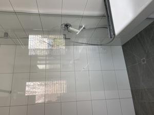 möbliertes Zimmer in WG in Hard mit eigenem Bad Dusche und WC bei Bregenz am Bodensee ab 1. Juni Bild 2