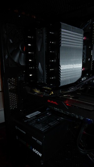 Gamer PC - AMD Ryzen 9 5900X 24 Kerne x @5,0Ghz, 64GB DDR4 3600MHz, GIGABYTE Radeon RX Vega 6-NEU ! Bild 4