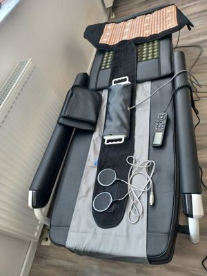 Massageliege PR-X3 Elektrisch mit Tiefenwärme Bild 2
