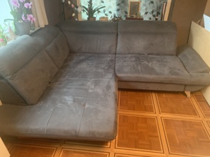 Neue Couch ausziehbar u verstellbar. Sehr hohe Qualität. Mit Bettfunktion Bild 5