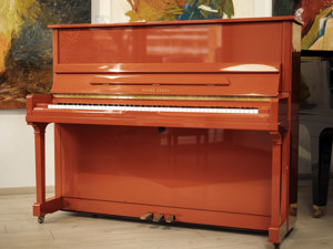 Young Chang Klavier in der Farbe Rot. Kostenlose Lieferung in ganz Vorarlberg (*) Bild 14