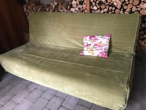 Couch ausziehbar (zu verschenken)