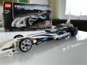 Lego Technik Auto 42033, pull-back Bild 3