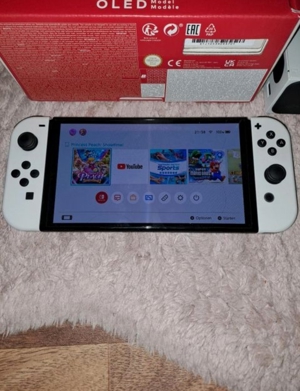 Nintendo Switch OLED  Bild 2