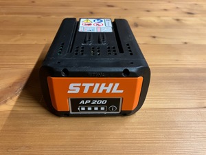 Stihl Akku AP200 neuwertig für RMA, MSA...