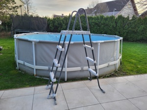 Intex Pool 4,7 x 1,22m ca. 17.000 Liter