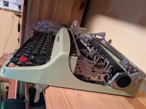 Schreibmaschine  Bild 3